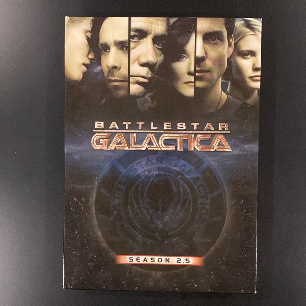 Battlestar Galactica: Season 2.5 - DVD Set